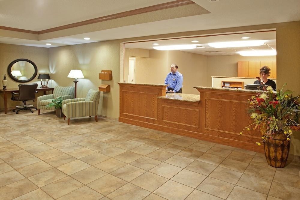 Candlewood Suites Elgin - Northwest Chicago By Ihg Экстерьер фото