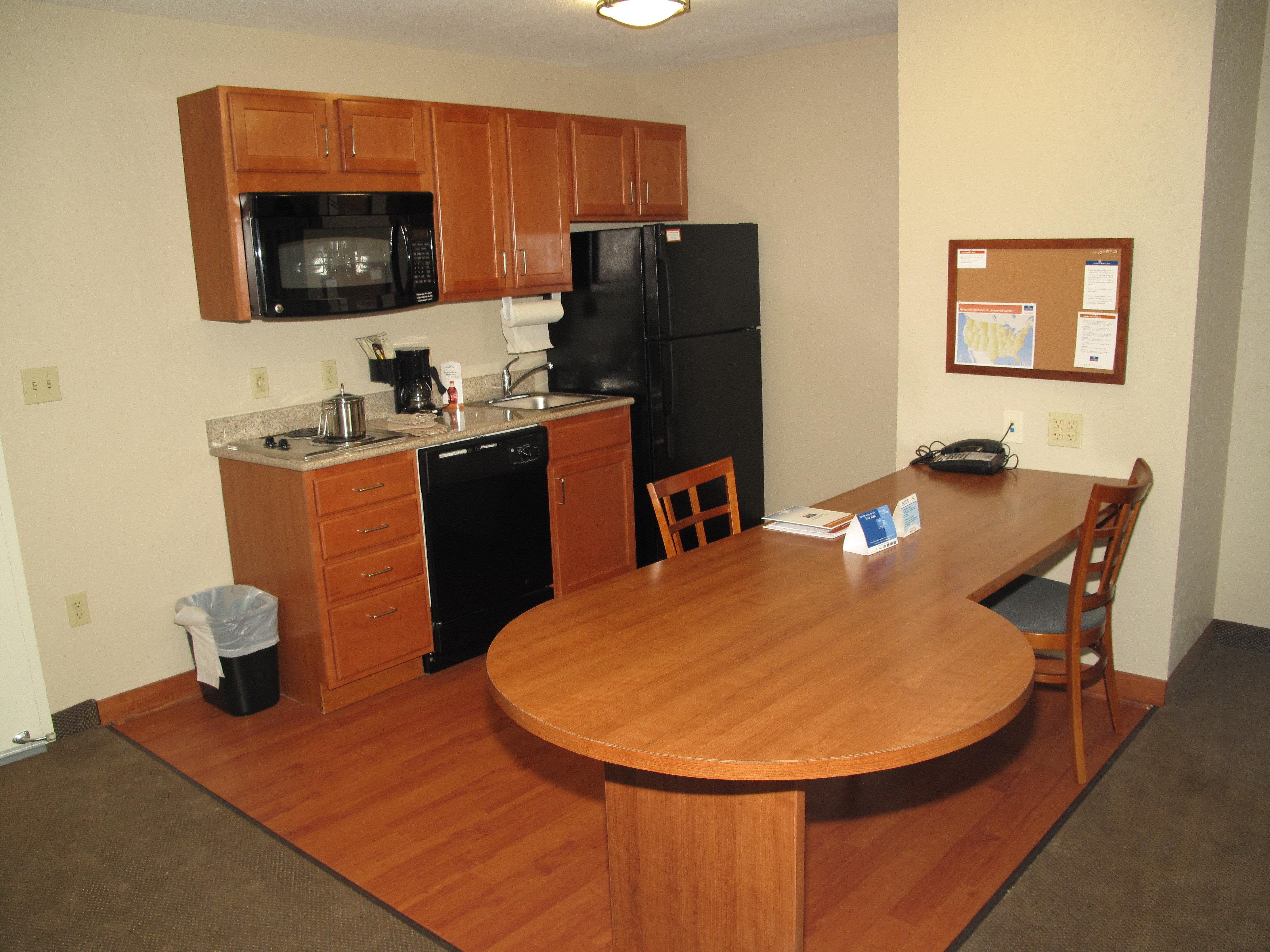 Candlewood Suites Elgin - Northwest Chicago By Ihg Экстерьер фото